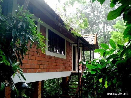 Coffee Acres Plantation Resort 칼파타 외부 사진